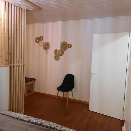 Le Nid Douillet - Duplex Bois & Charme Casa de Férias