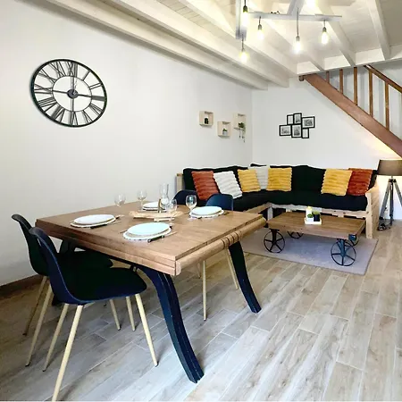 Ferienhaus Le Nid Douillet - Duplex Bois & Charme