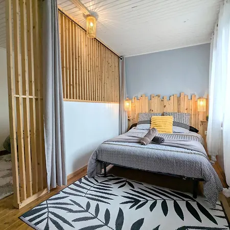 Dom wakacyjny Le Nid Douillet - Duplex Bois & Charme Mauleon