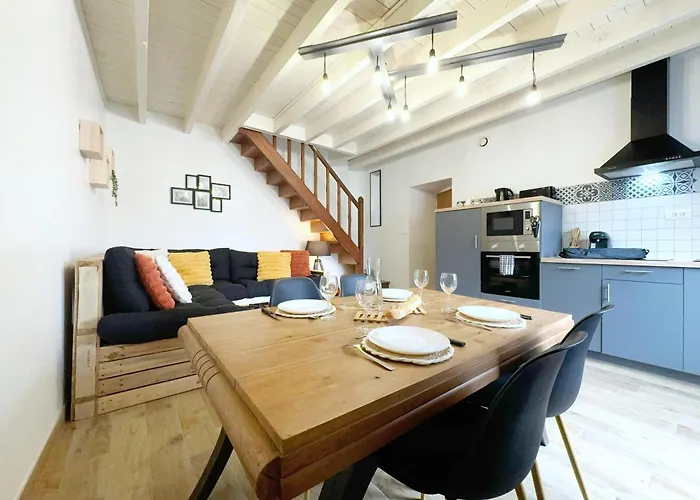 Le Nid Douillet - Duplex Bois & Charme 度假居 *